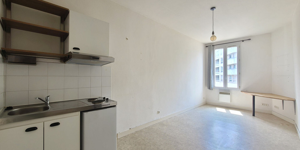 appartement à BORDEAUX (33000)