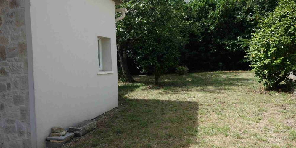 maison à ST CIERS SUR GIRONDE (33820)