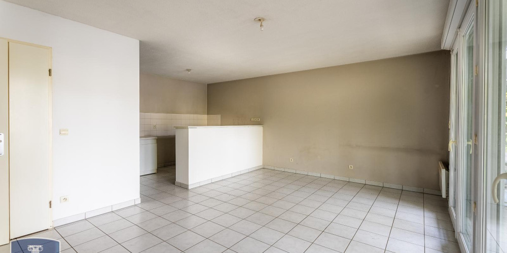 appartement à BORDEAUX (33800)