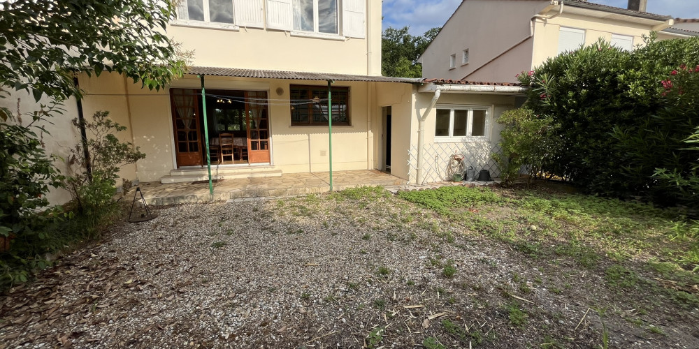 maison à LE BOUSCAT (33110)