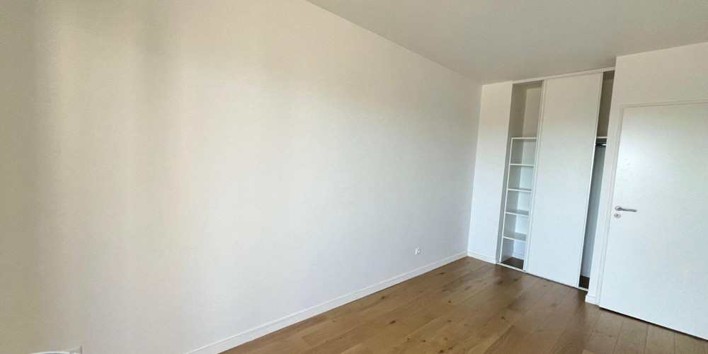 appartement à BORDEAUX (33100)