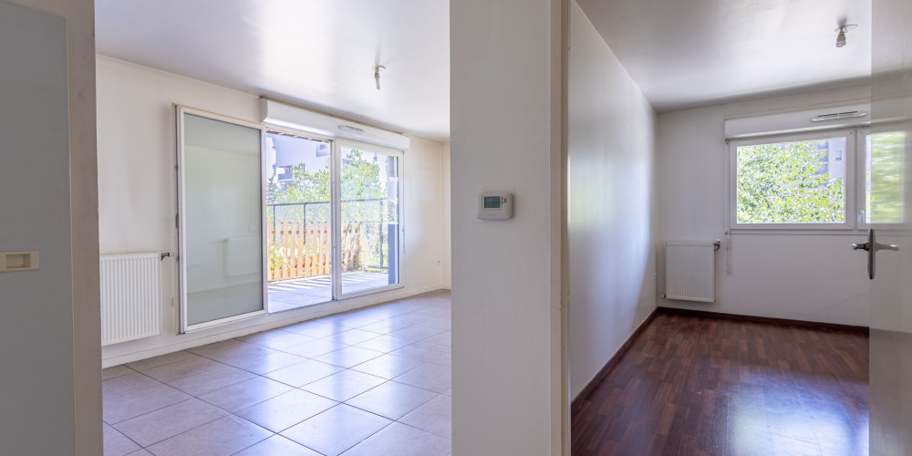 appartement à BORDEAUX (33300)