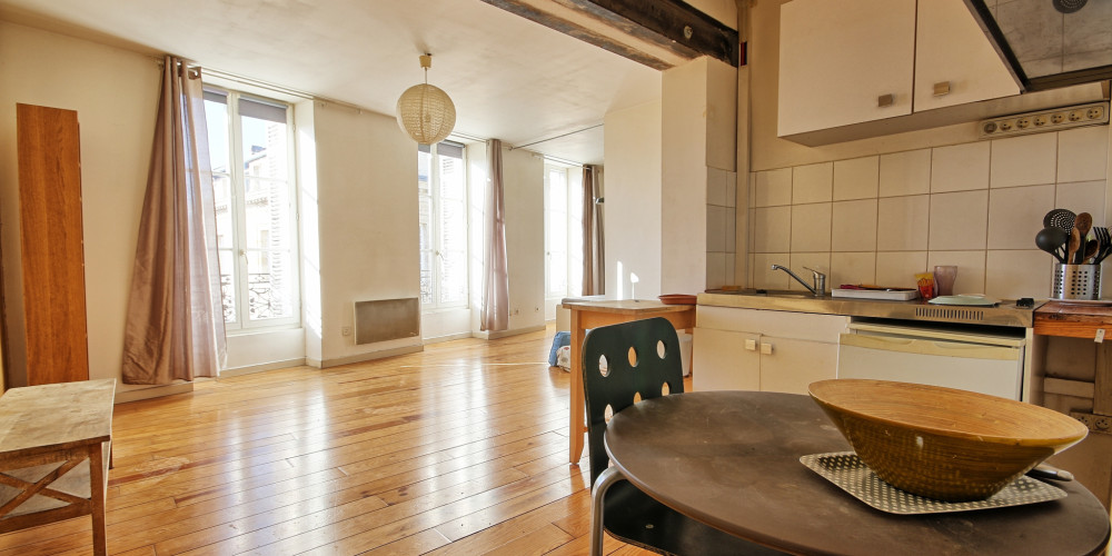 appartement à BORDEAUX (33000)