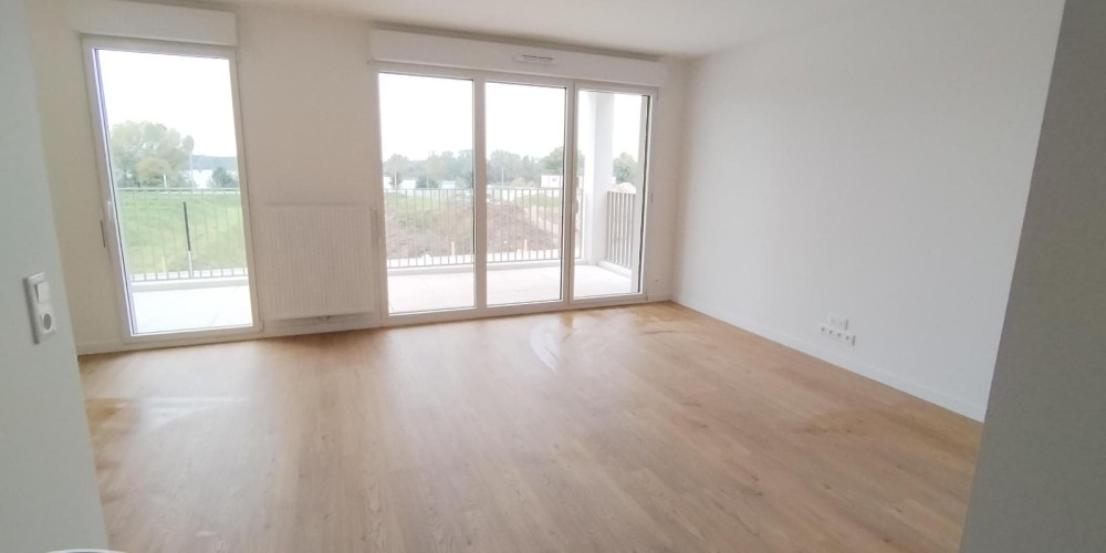 appartement à BORDEAUX (33300)