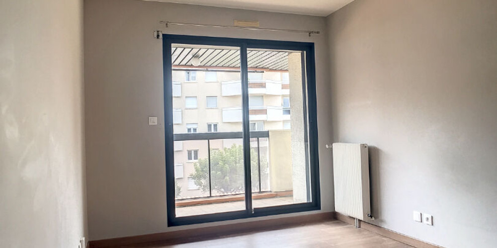 appartement à BORDEAUX (33200)