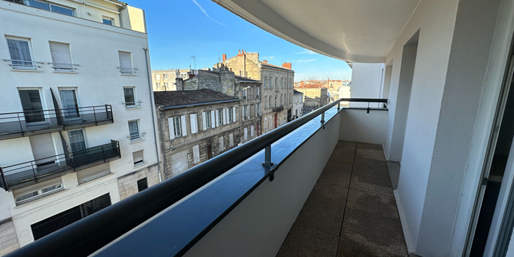 appartement à BORDEAUX (33000)