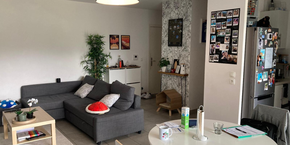 appartement à BORDEAUX (33300)