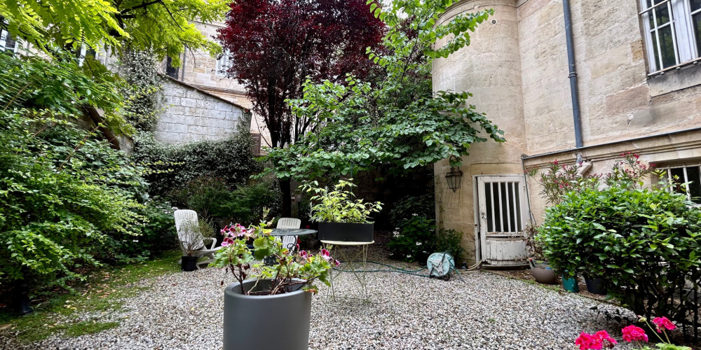 appartement à BORDEAUX (33000)