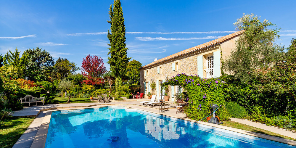 maison à RAUZAN (33420)