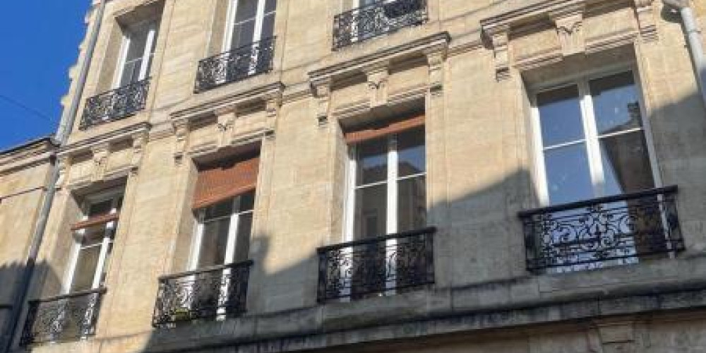 appartement à BORDEAUX (33000)