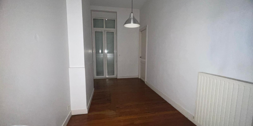 appartement à BORDEAUX (33000)