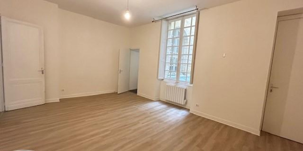 appartement à BORDEAUX (33000)