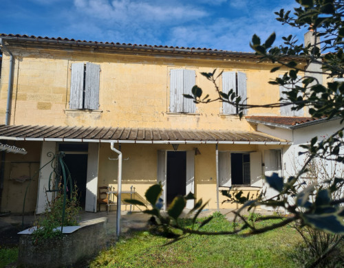 maison  ST MEDARD DE GUIZIERES