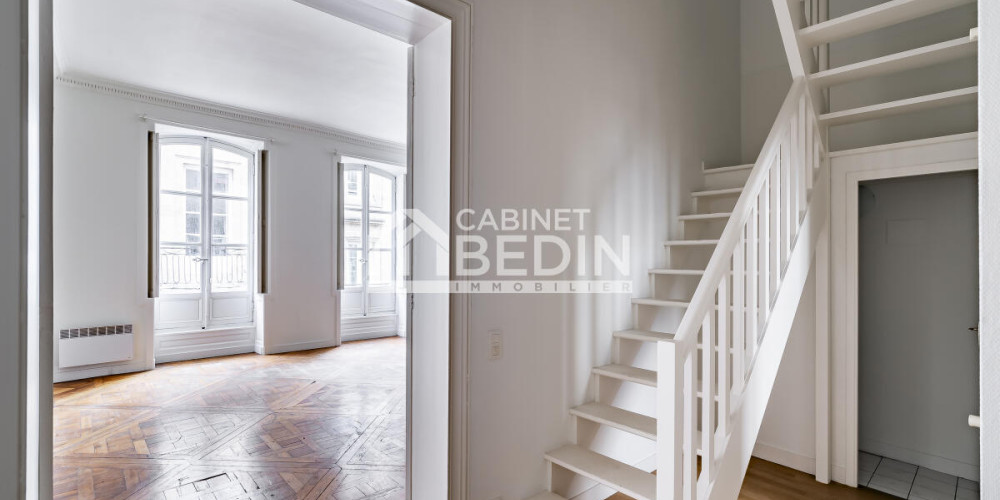 appartement à BORDEAUX (33000)