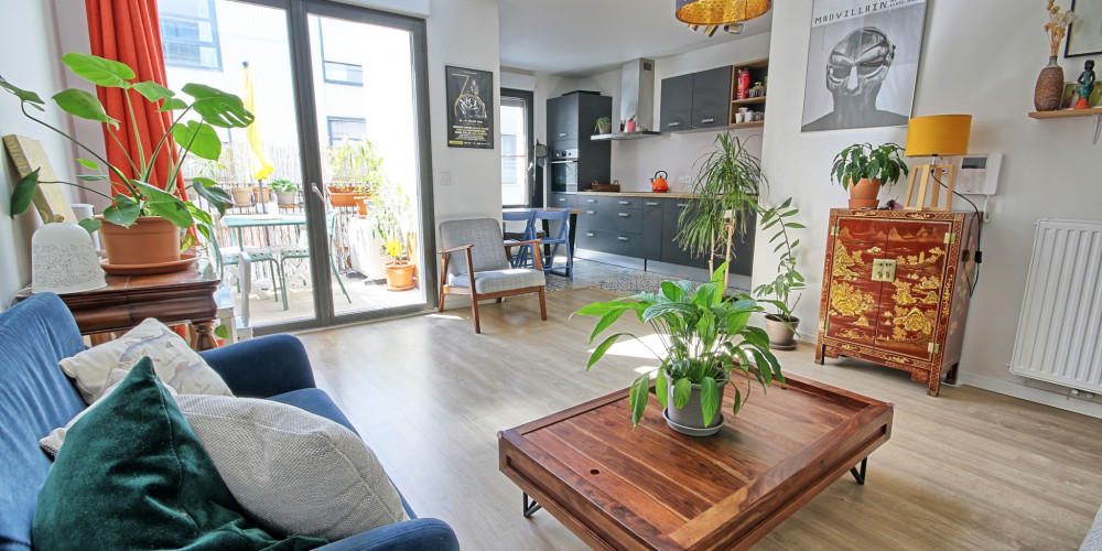 appartement à BORDEAUX (33300)