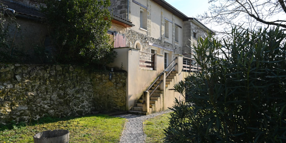 maison à VIRELADE (33720)