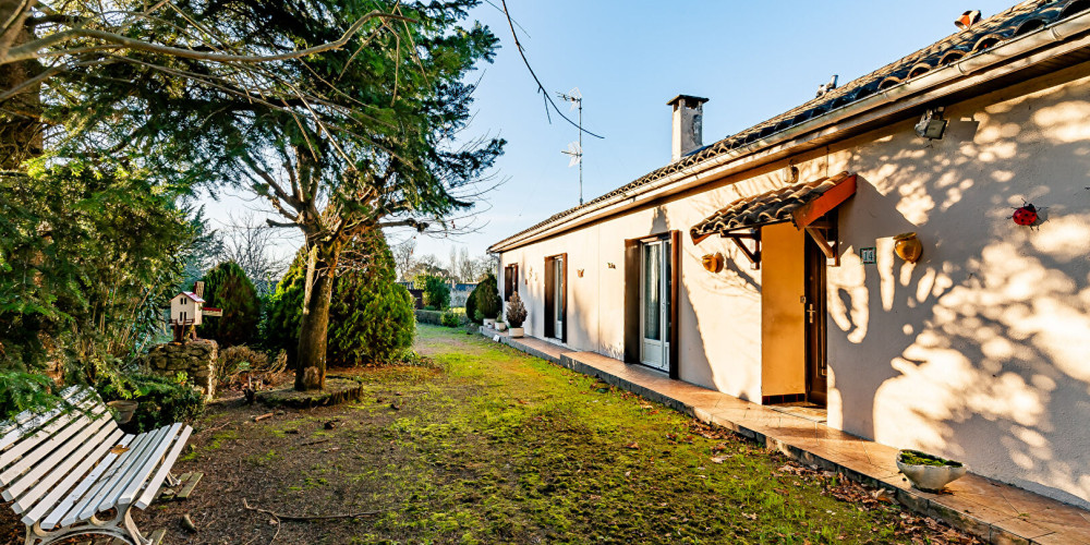 maison à ST CIERS SUR GIRONDE (33820)