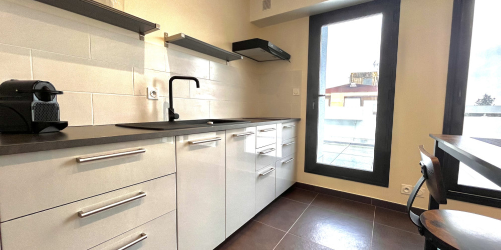 appartement à BORDEAUX (33200)