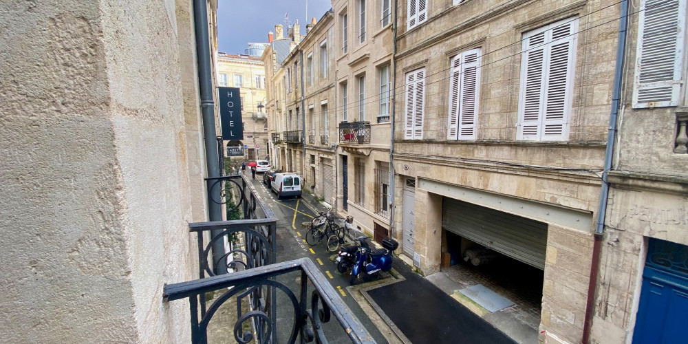 appartement à BORDEAUX (33000)