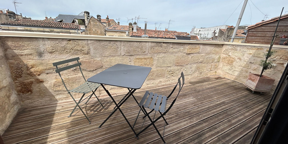 appartement à BORDEAUX (33000)