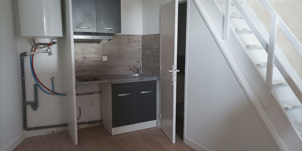 appartement à BORDEAUX (33100)