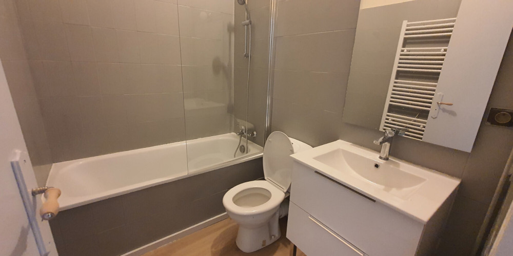 appartement à BORDEAUX (33000)