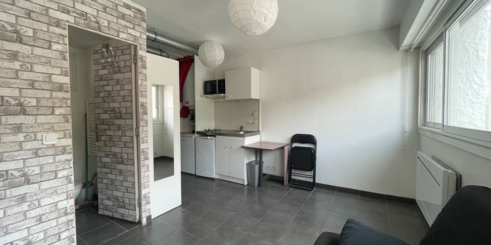 appartement à BORDEAUX (33800)