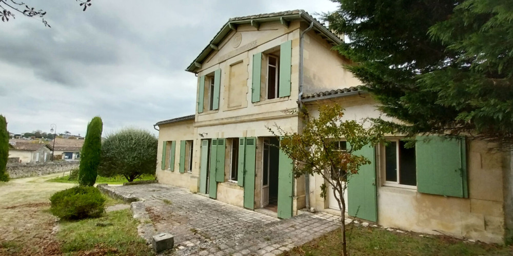 maison à ST EMILION (33330)