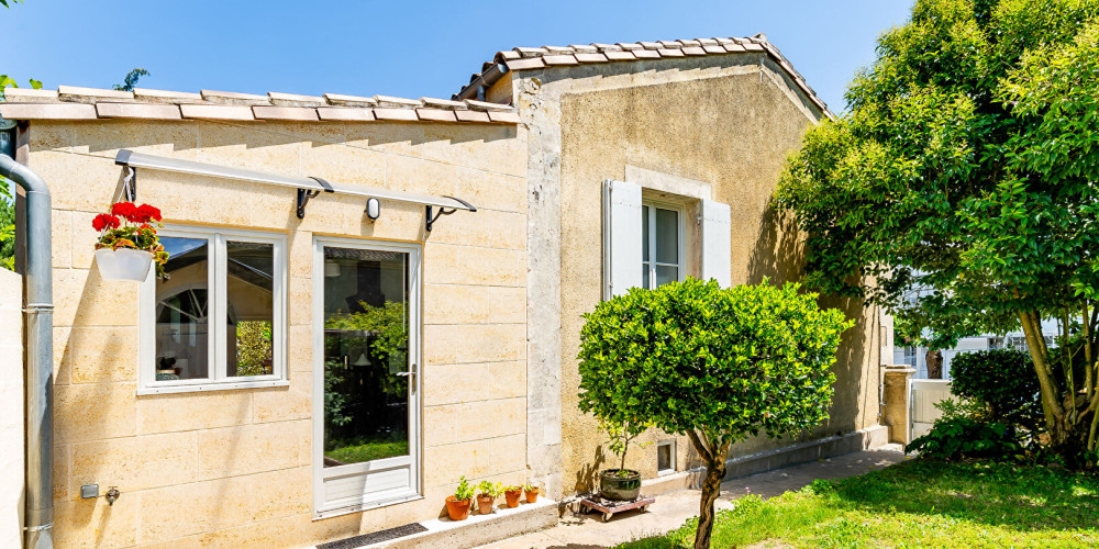 maison à CASTILLON LA BATAILLE (33350)