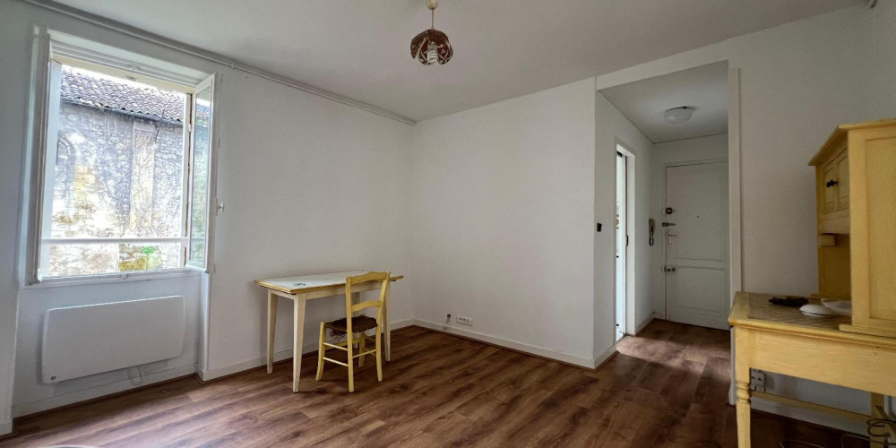 appartement à BORDEAUX (33000)