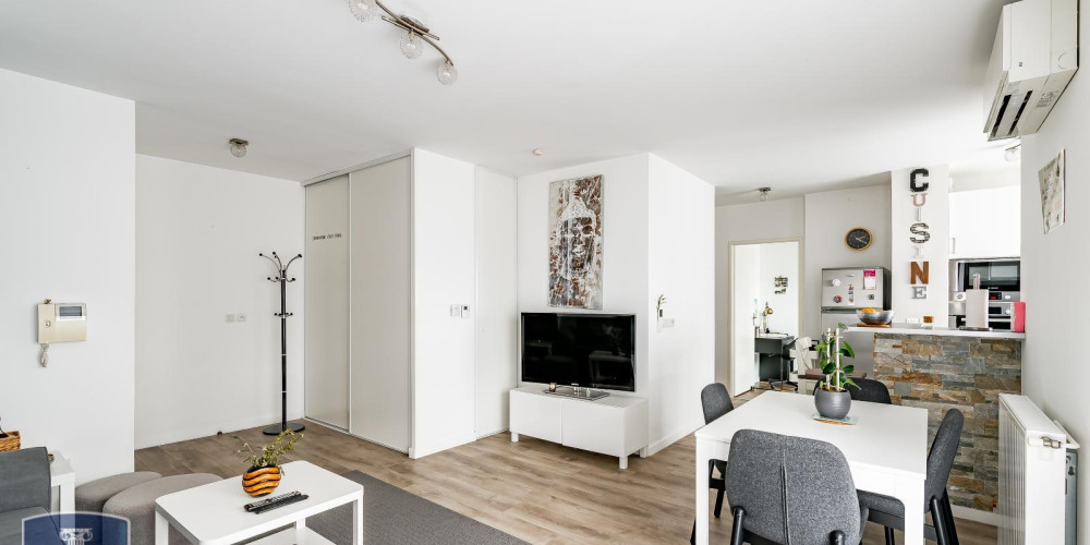 appartement à BORDEAUX (33000)