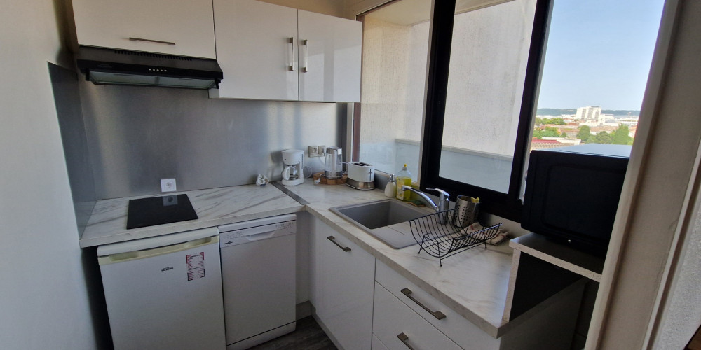 appartement à BORDEAUX (33000)