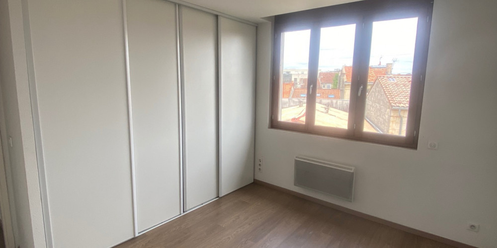 appartement à BORDEAUX (33200)