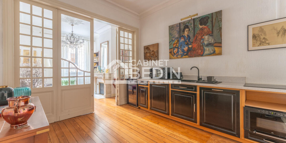 appartement à BORDEAUX (33000)