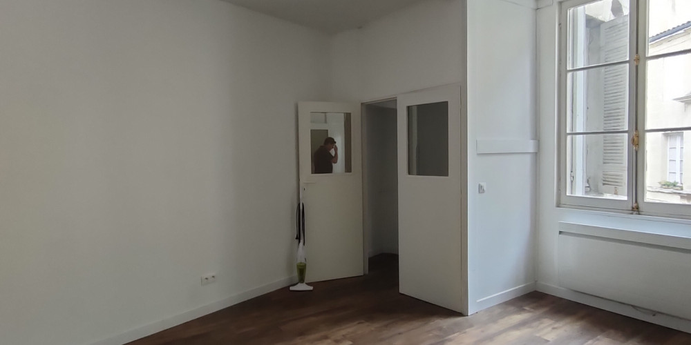 appartement à BORDEAUX (33000)