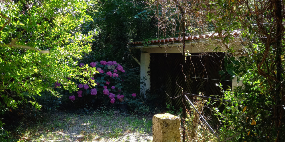 maison à ST CHRISTOLY DE BLAYE (33920)