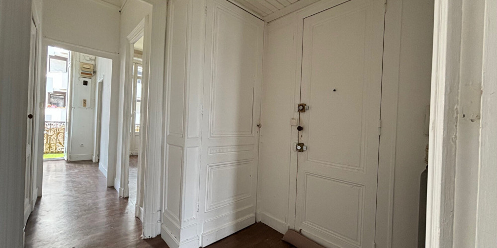 appartement à BORDEAUX (33000)