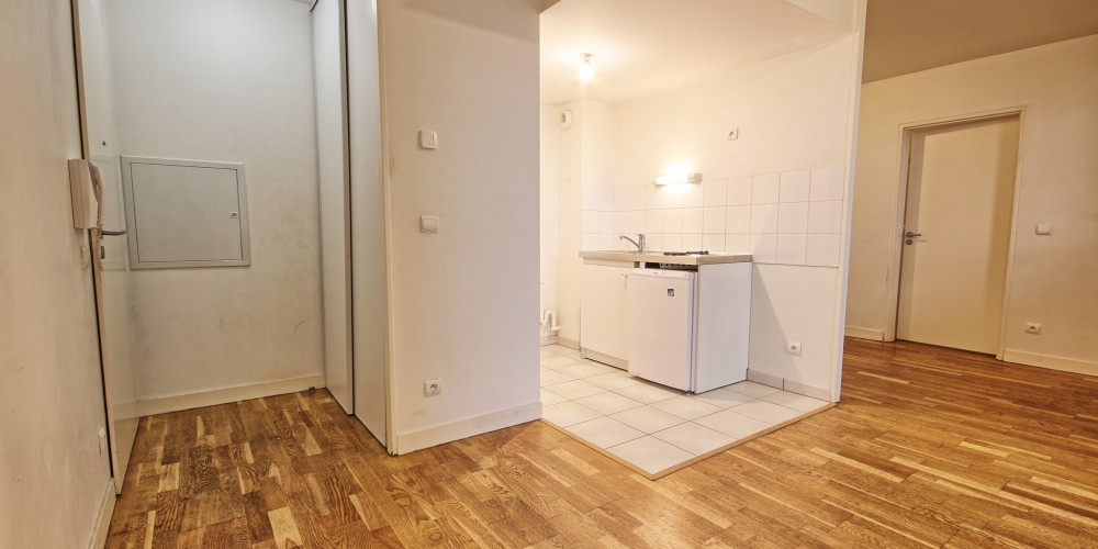 appartement à BORDEAUX (33000)