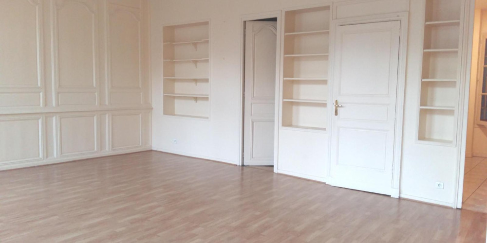 appartement à BORDEAUX (33000)