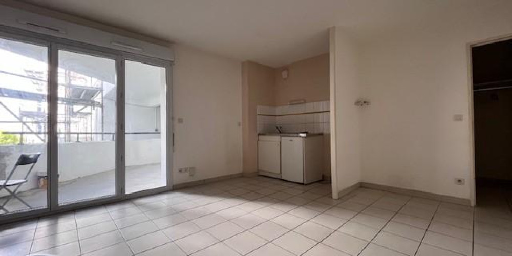 appartement à BORDEAUX (33300)