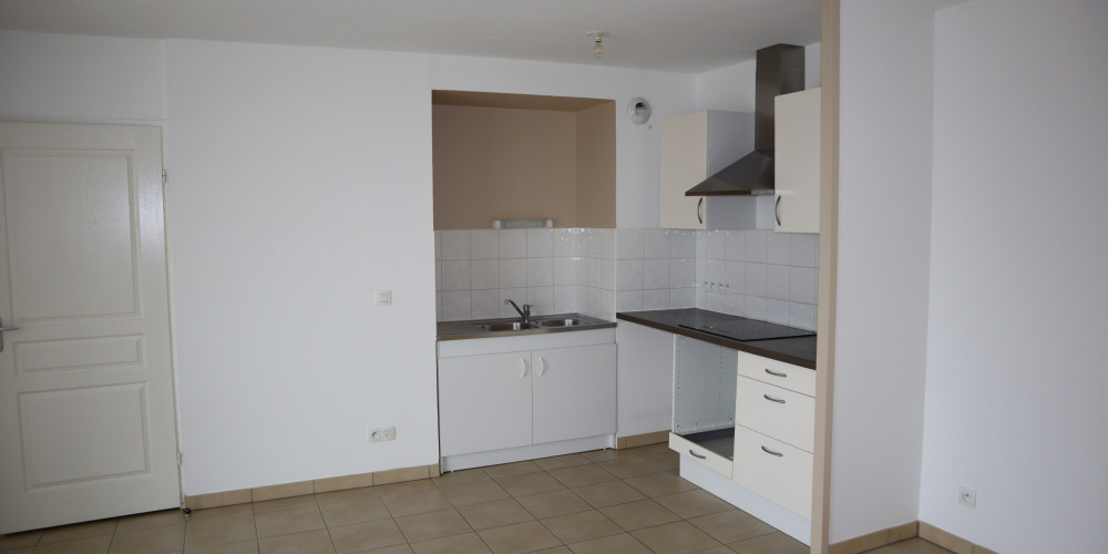 appartement à BORDEAUX (33300)