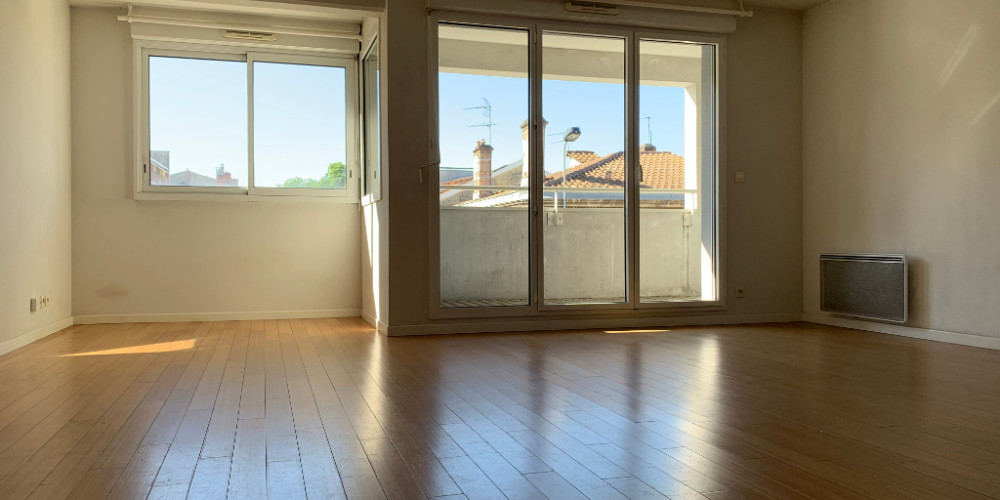 appartement à BORDEAUX (33000)