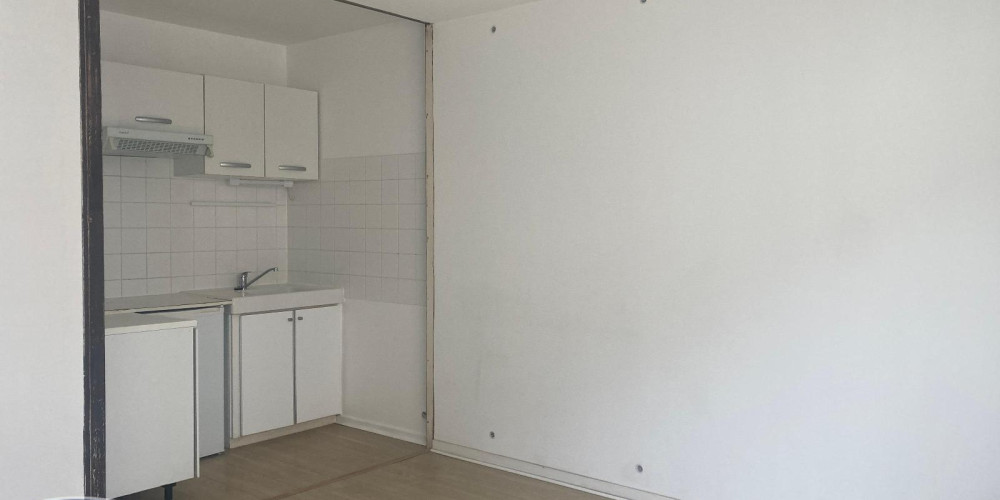 appartement à BORDEAUX (33000)