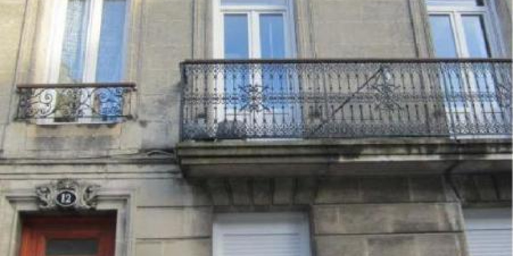 appartement à BORDEAUX (33000)