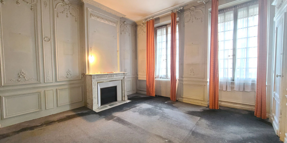 appartement à BORDEAUX (33000)