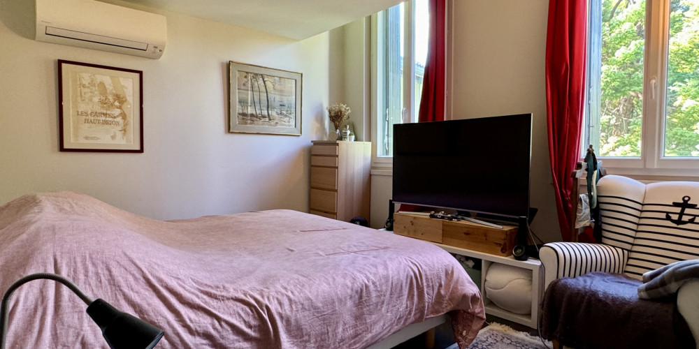 appartement à BORDEAUX (33000)