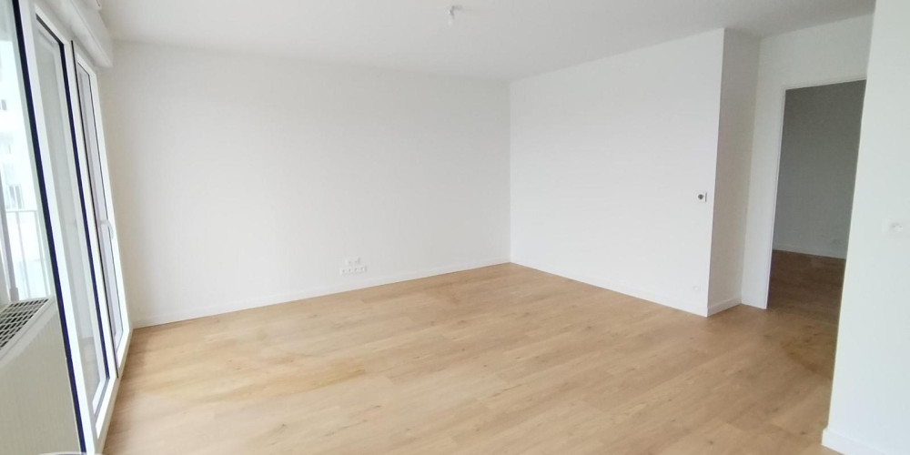 appartement à BORDEAUX (33300)