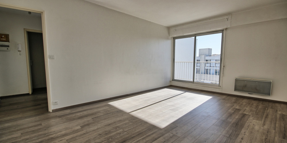 appartement à BORDEAUX (33000)