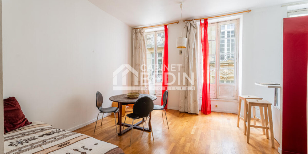 appartement à BORDEAUX (33000)