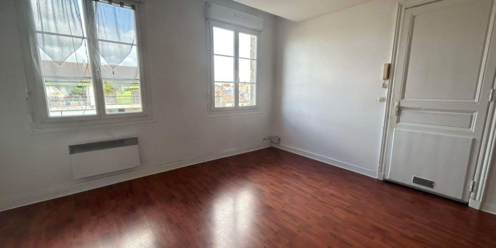 appartement à BORDEAUX (33000)